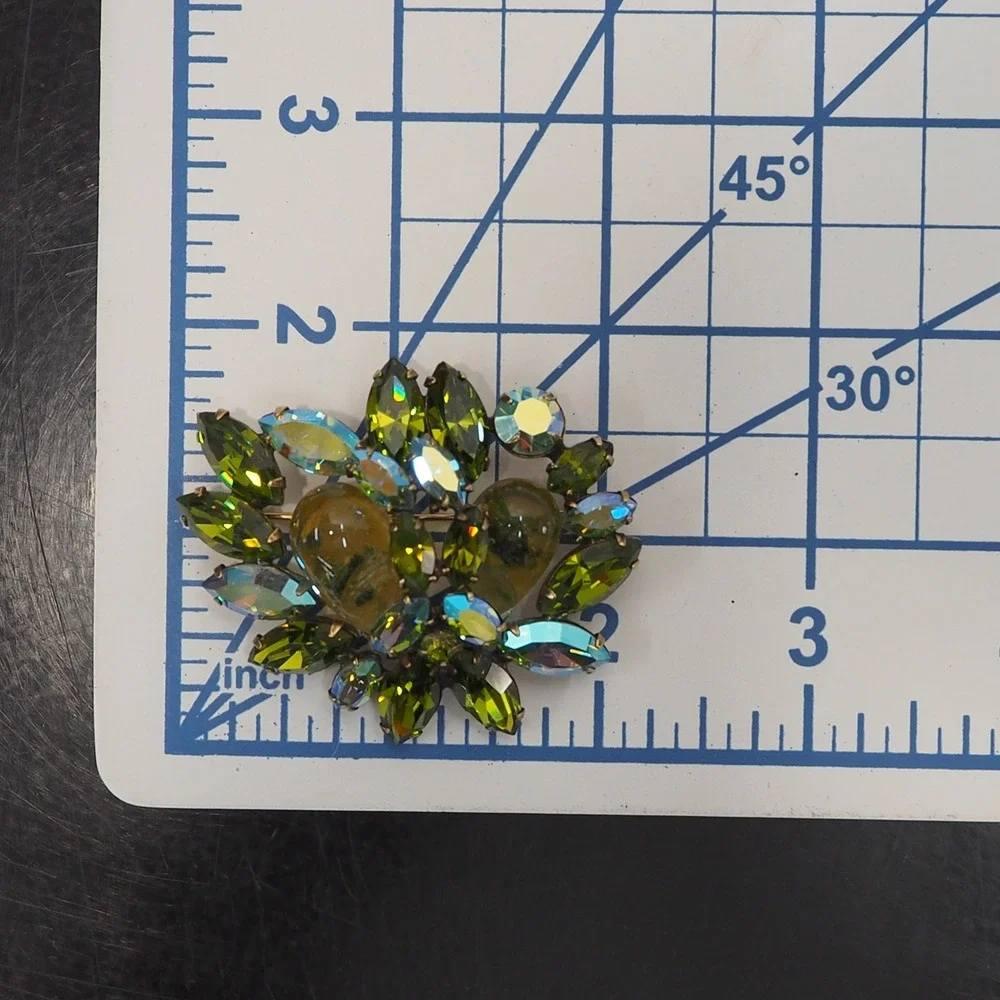 Vintage Regency Green Glow Uranium Glass Rhinestone Brooch Vaseline UV Reactive